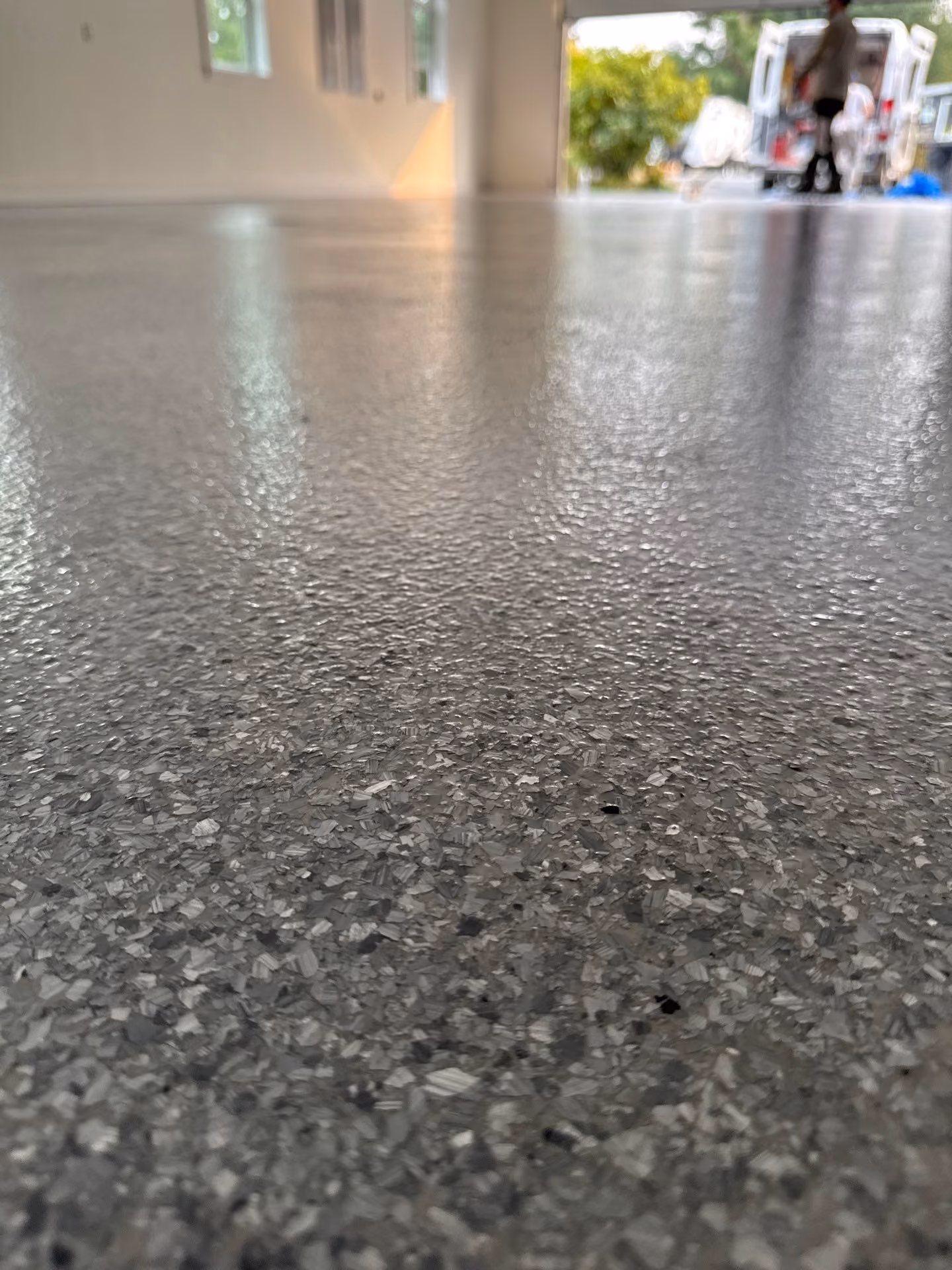 Granite Enviroflake epoxy flake floor by Cascade Concrete Coatings