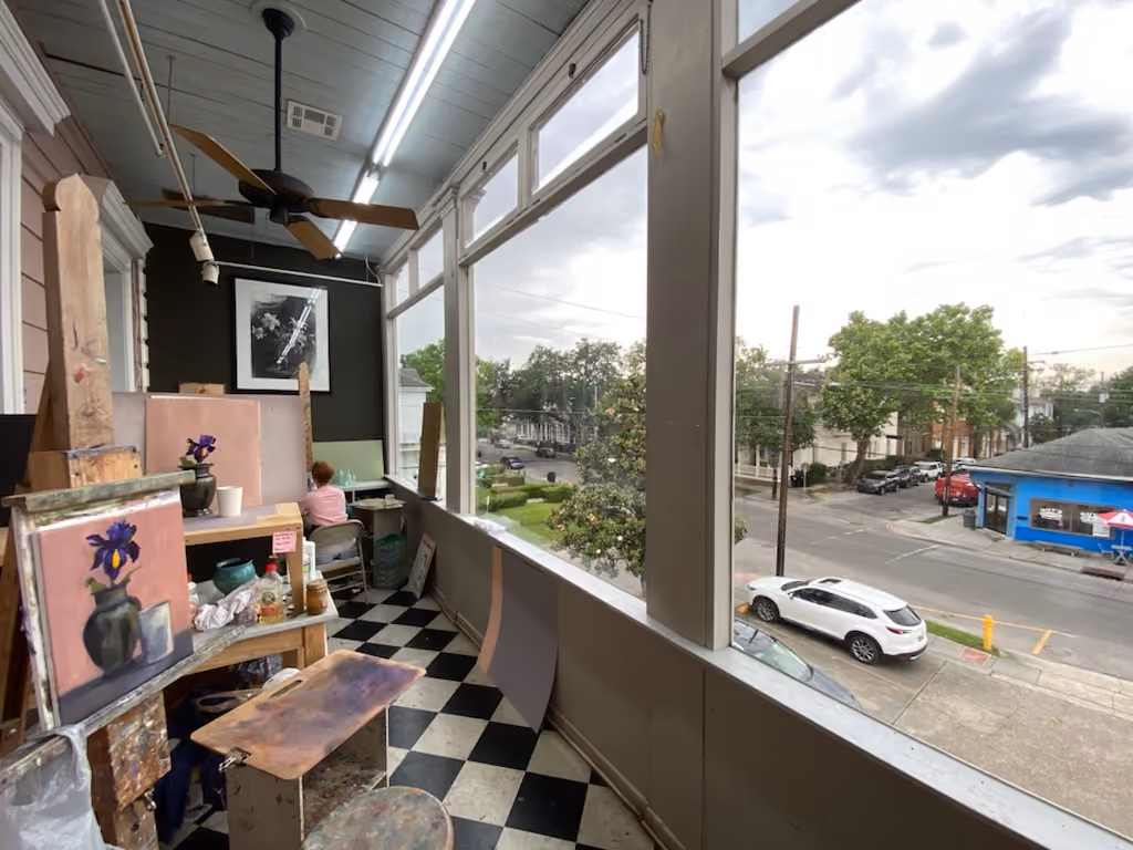 Porch Premium Studio Space