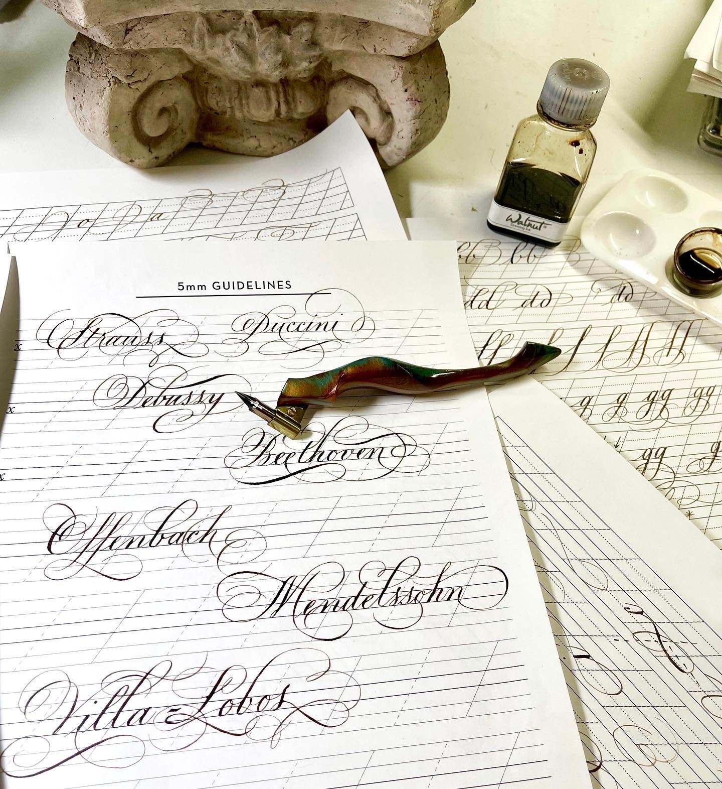 Introduction to Copperplate Calligraphy - Patti Adams