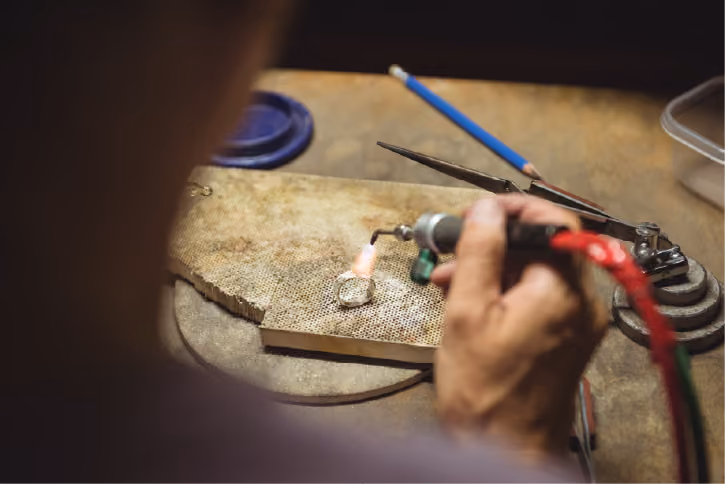 Intermediate Jewelry/Metal Smithing - Molly McNamara