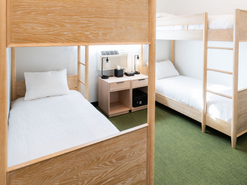 room for 8 in revelstoke hotel