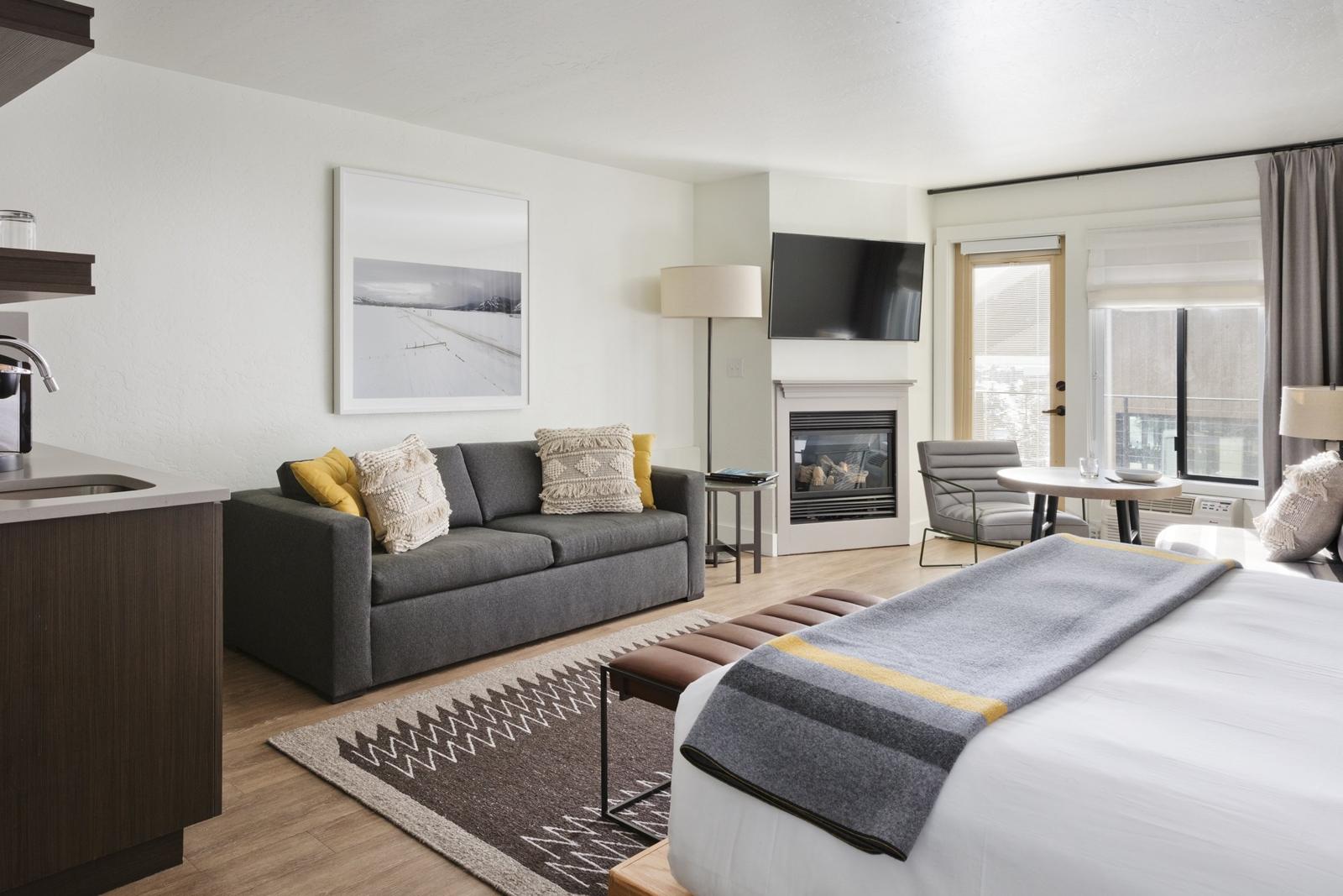 jackson hole suite with king bed