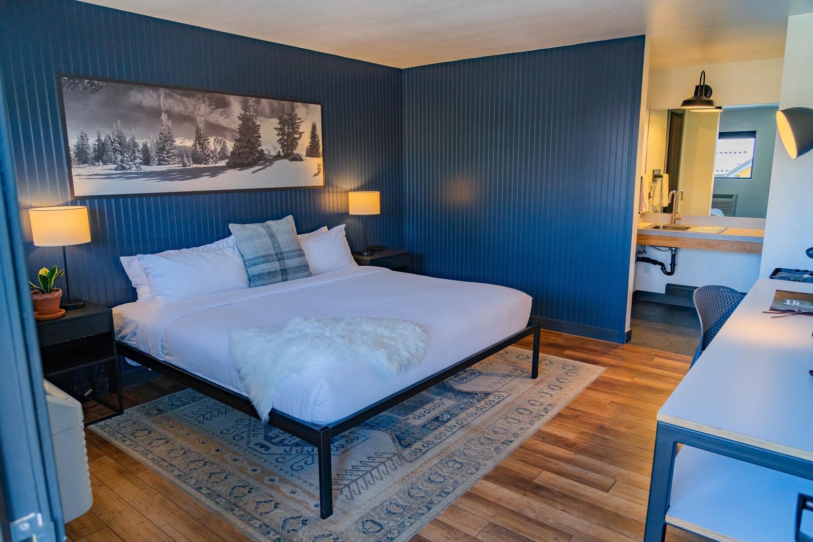 king size bedroom winter park