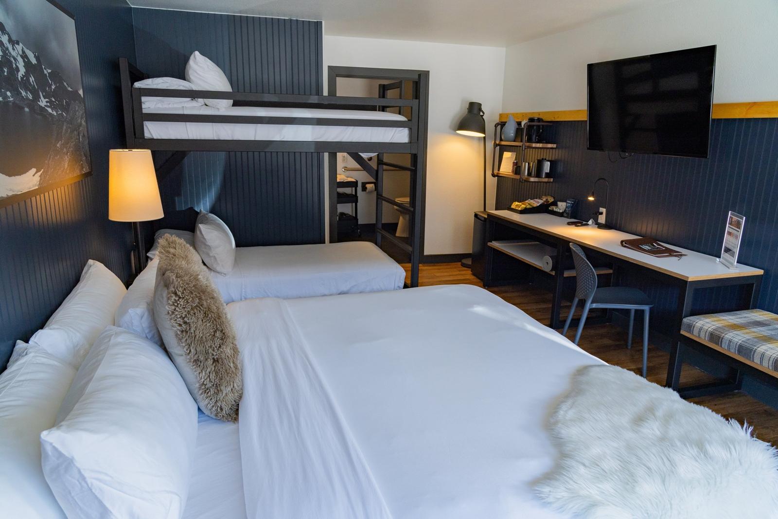 room for 4 in winter park