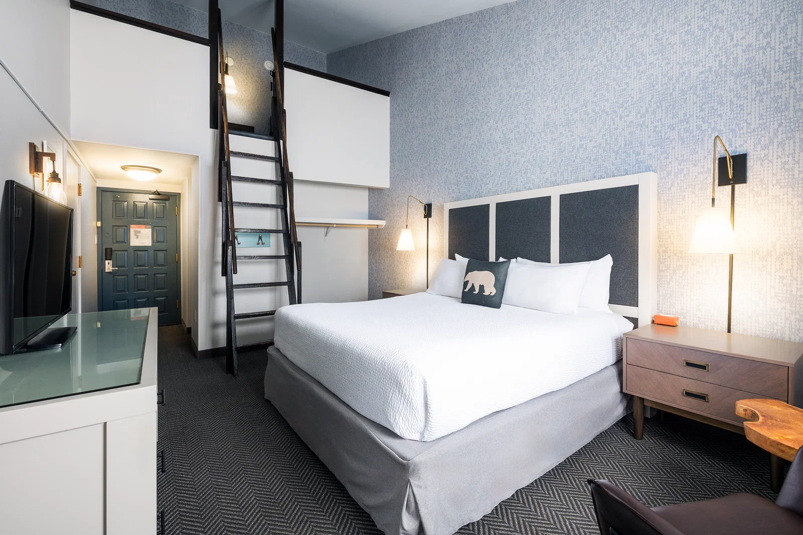 steamboat resort ski in ski out suite hotel room