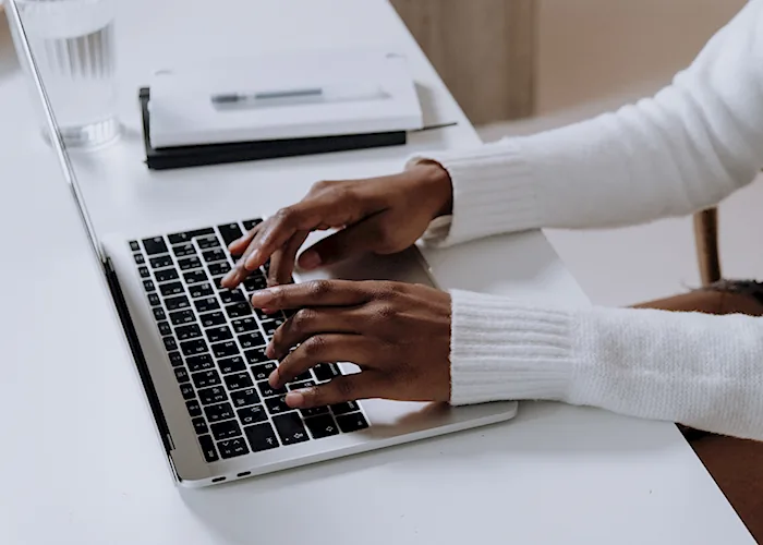 Data entry and security in a fashion traceability project