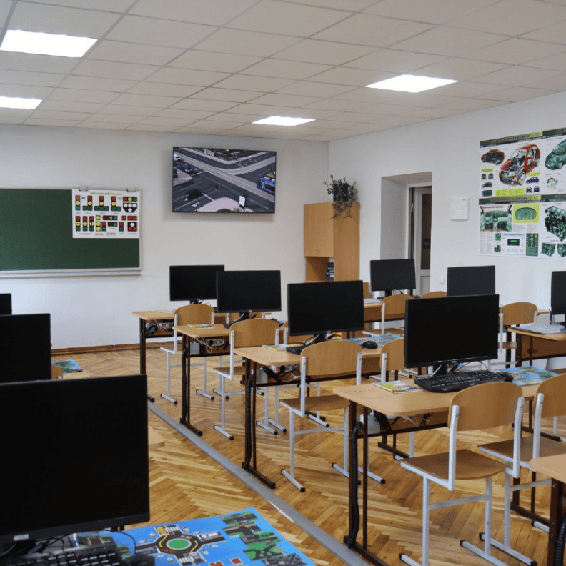 Безбар’єрна автошкола МВС на базі ВВПУ ДПО