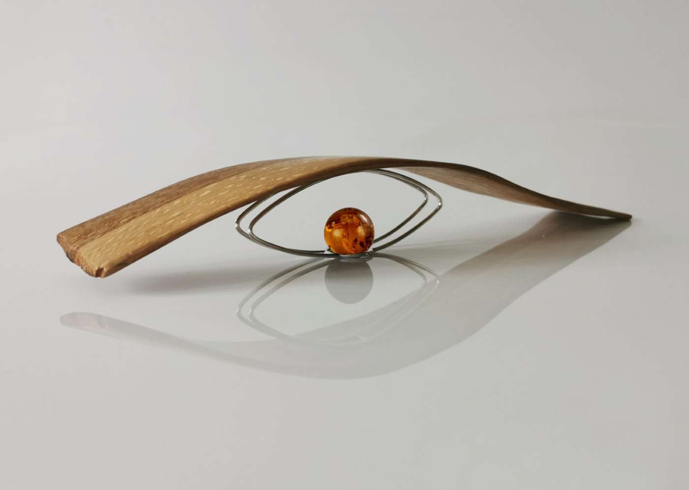 Jubileuszowa wystawa retrospektywna Andrzeja Bossa – 40 lat twórczości mistrza biżuterii