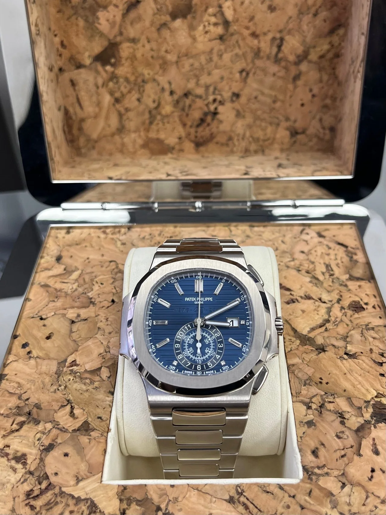Patek Philippe, Nautilus 40th Anniversary