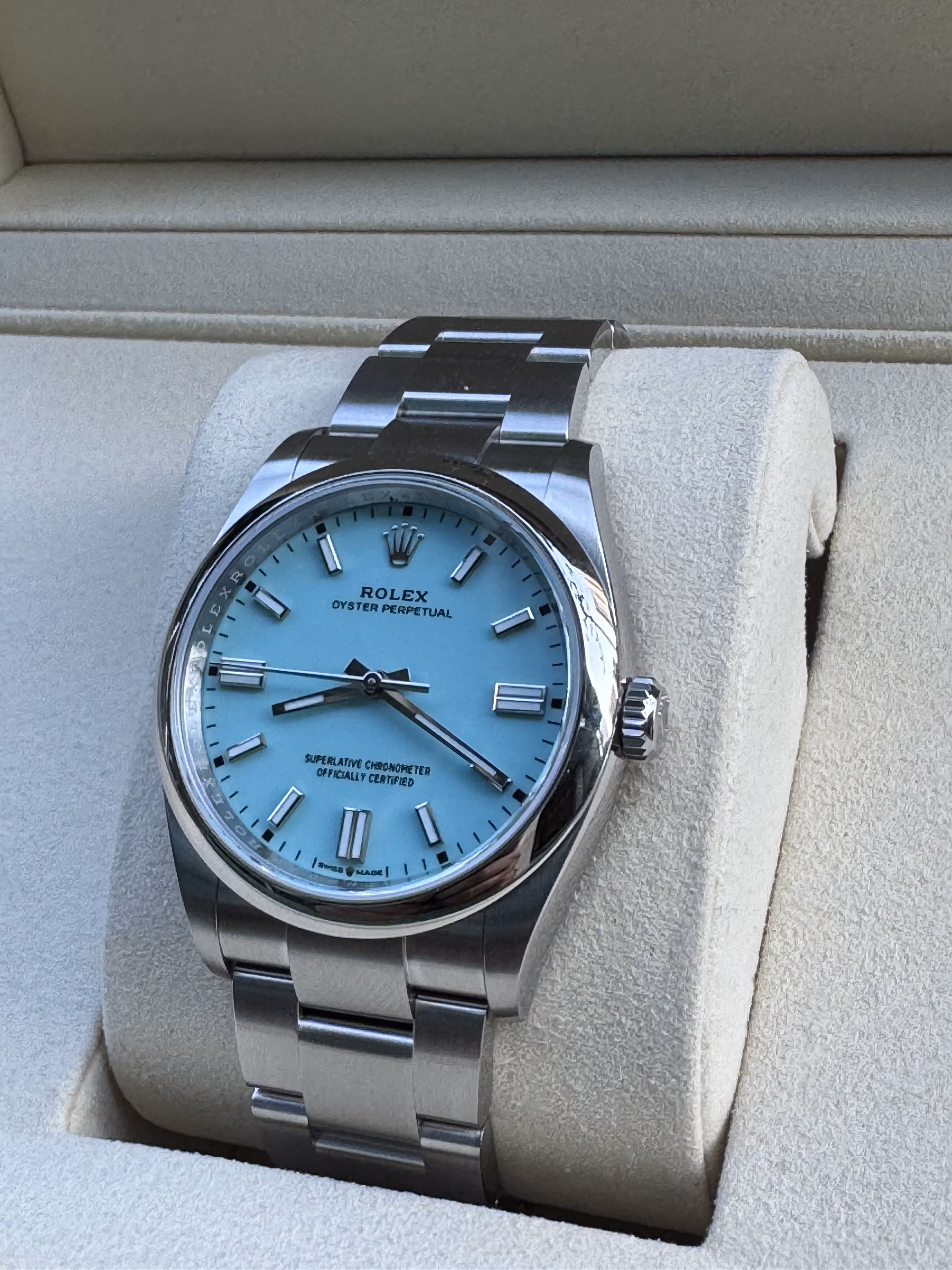 Rolex Oyster Perpetual 36 Ref. 126000