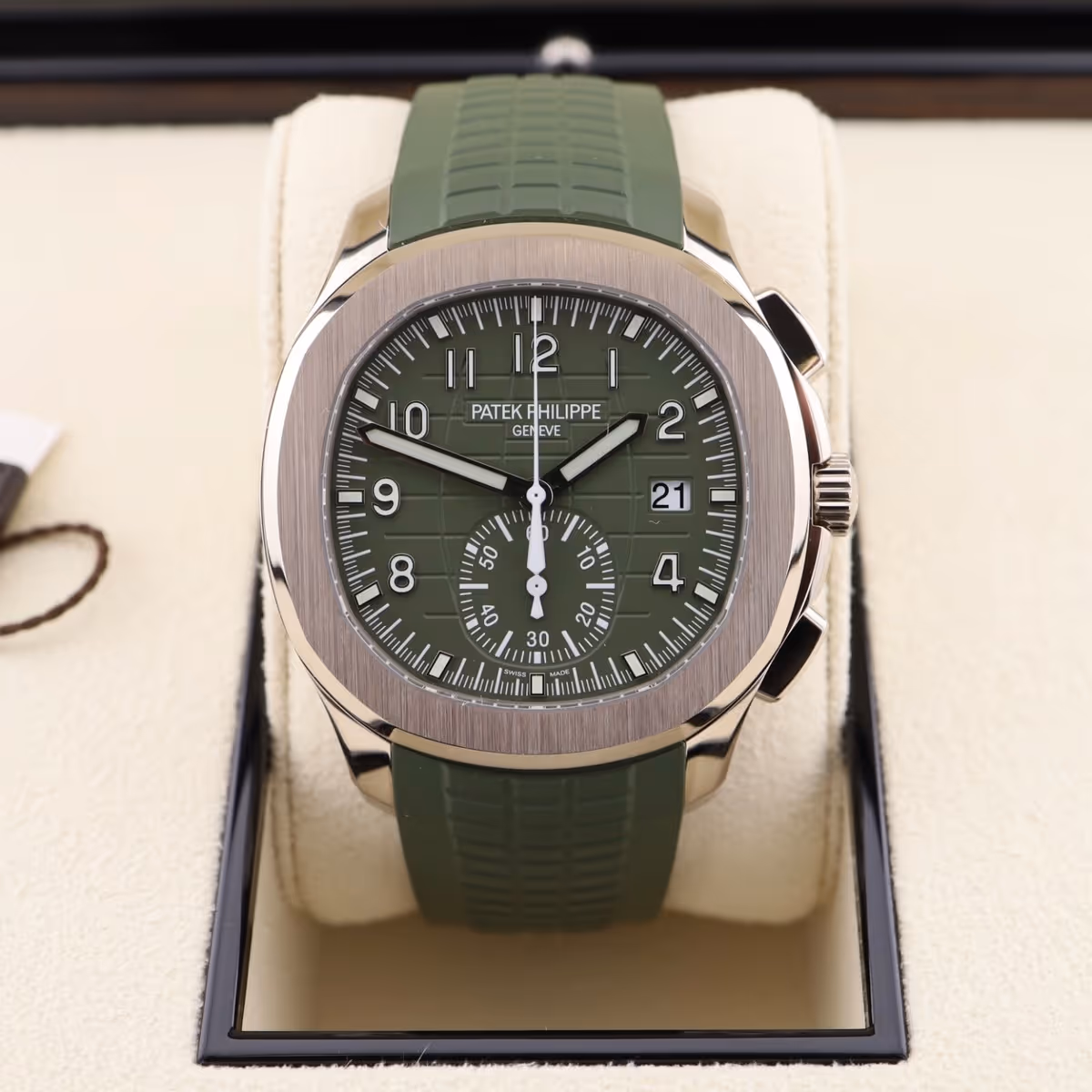 Patek Philippe Aquanaut Chronograph 5968G-010 (Khaki Green) | SRK Haute Horlogerie