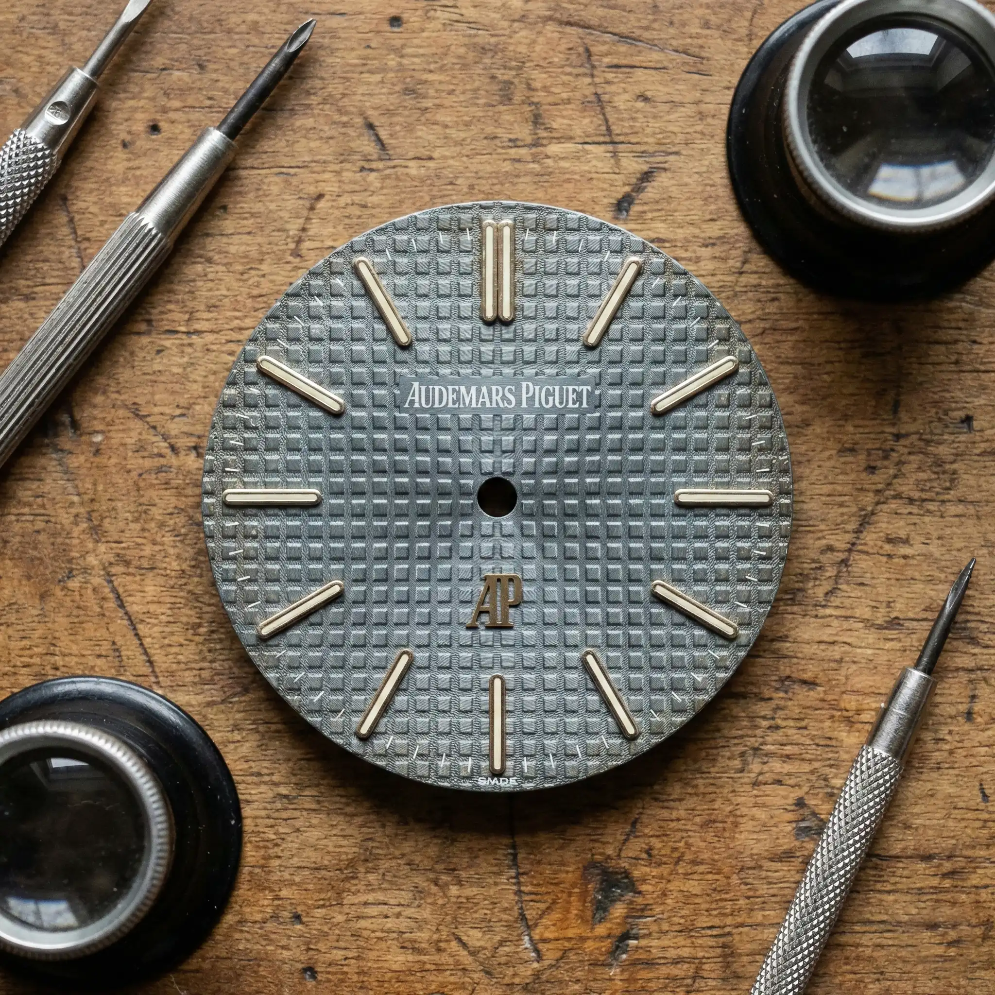 Vintage Audemars Piguet Royal Oak Ref. 5402ST dial showing the distinct "AP" logo placement at 6 o'clock and "SWISS" text at the bottom.