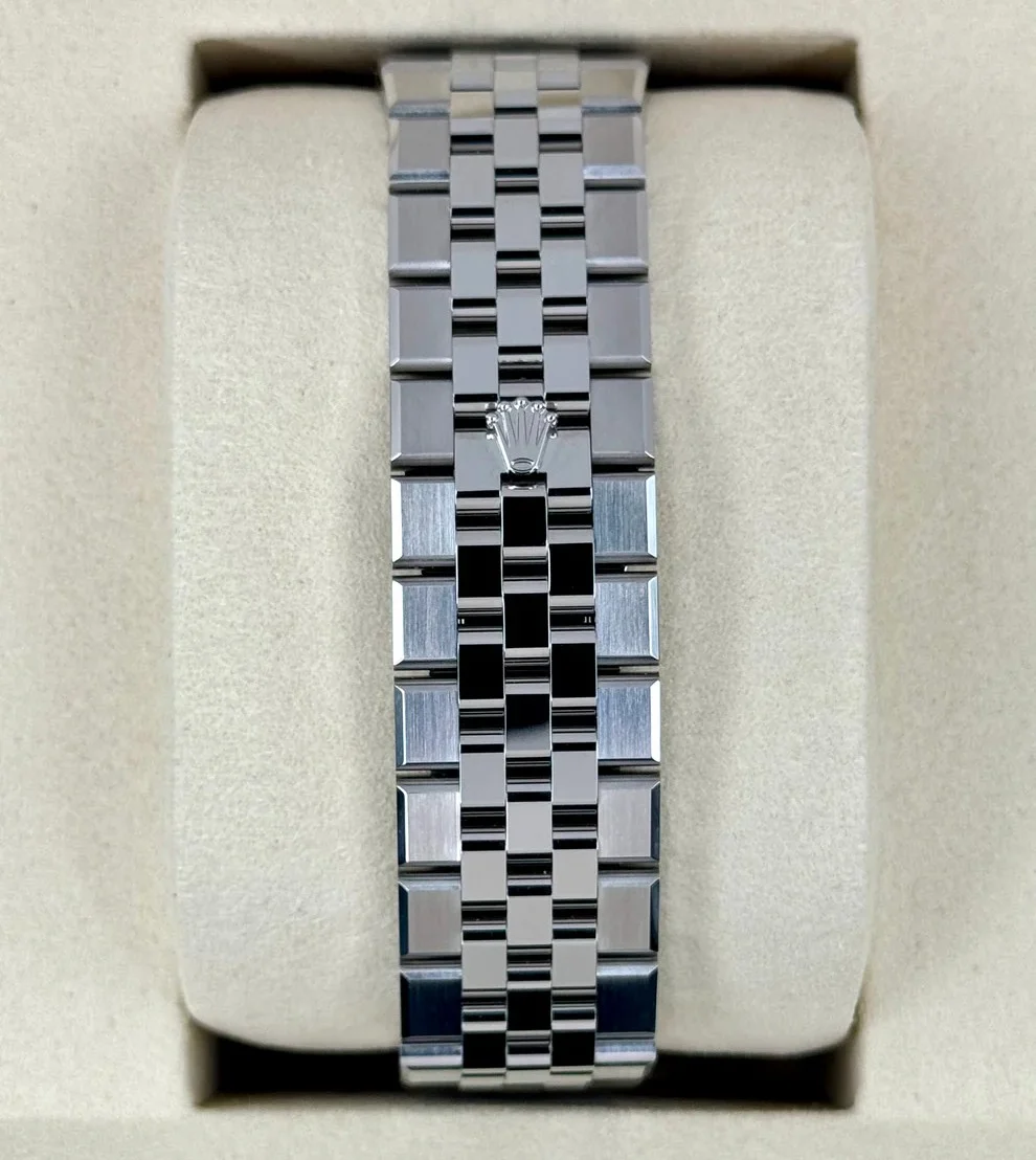 Rolex Land Dweller