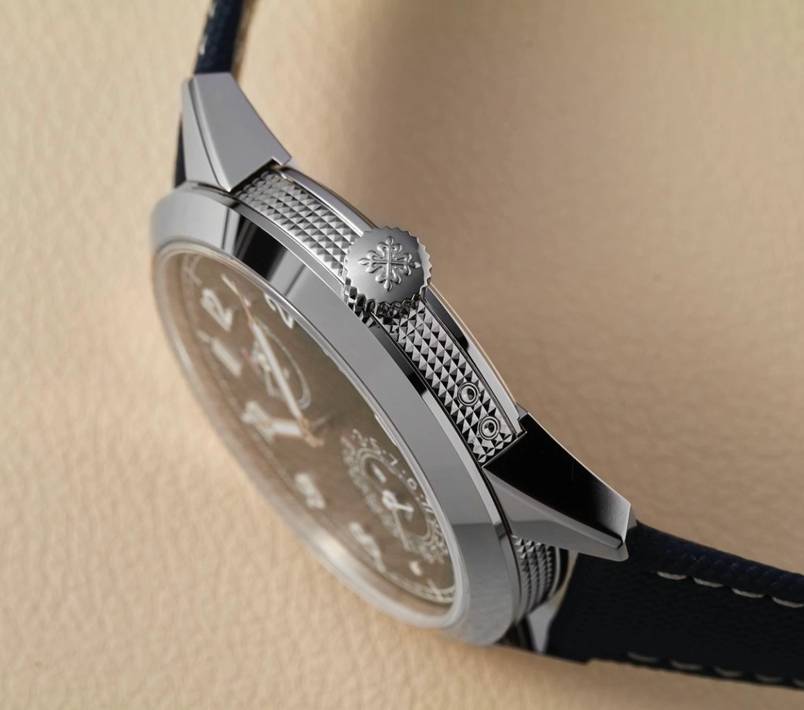 Patek Philippe 8-Day Power Reserve, Ref. 5328G-001 - Blue Dial