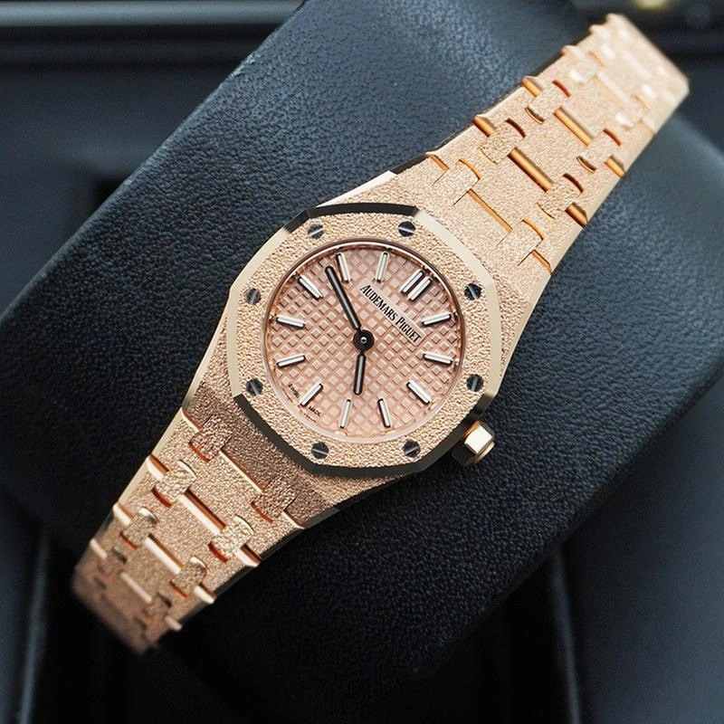 Audemars Piguet Royal Oak Mini Frosted Gold Quartz, Ref. 67630OR.GG.1312OR.01 - Pink Gold Dial