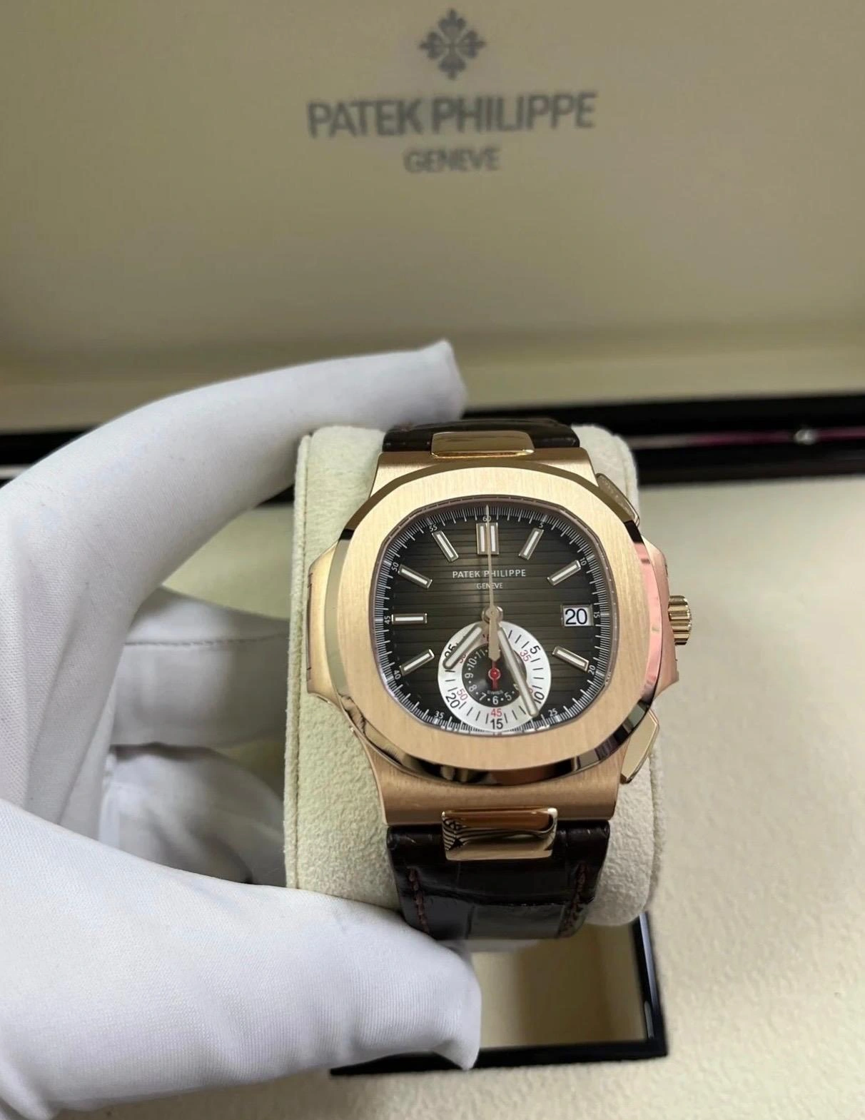 Patek Philippe Nautilus Chronograph, Ref. 5980R-001 - Brown Dial