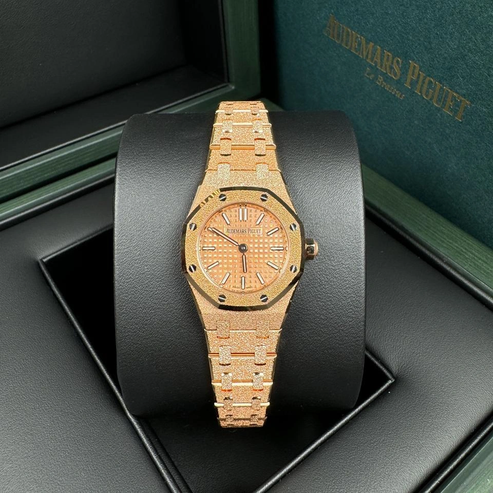 Audemars Piguet Royal Oak Mini Frosted Gold Quartz, Ref. 67630OR.GG.1312OR.01 - Pink Gold Dial