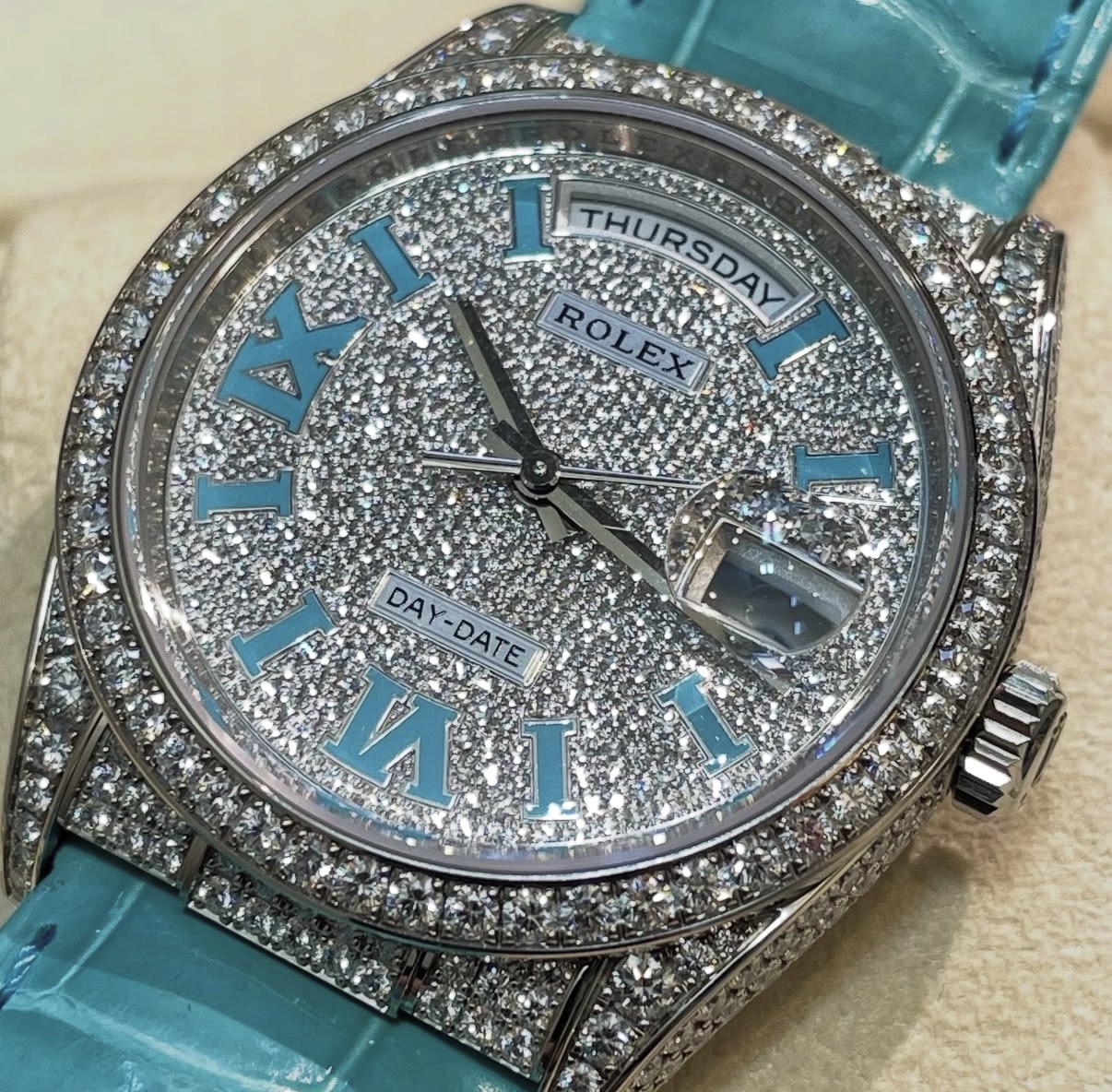 Rolex Day-Date 36 128159RBR Diamond Pavé Turquoise