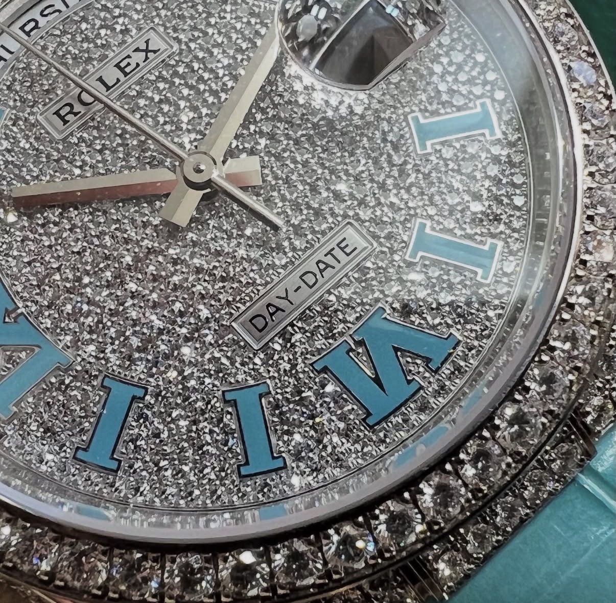 Rolex Day-Date 36 128159RBR Diamond Pavé Turquoise