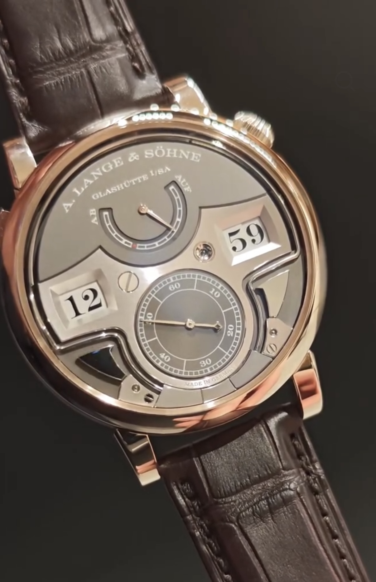 A. Lange & Söhne Zeitwerk Minute Repeater Honeygold