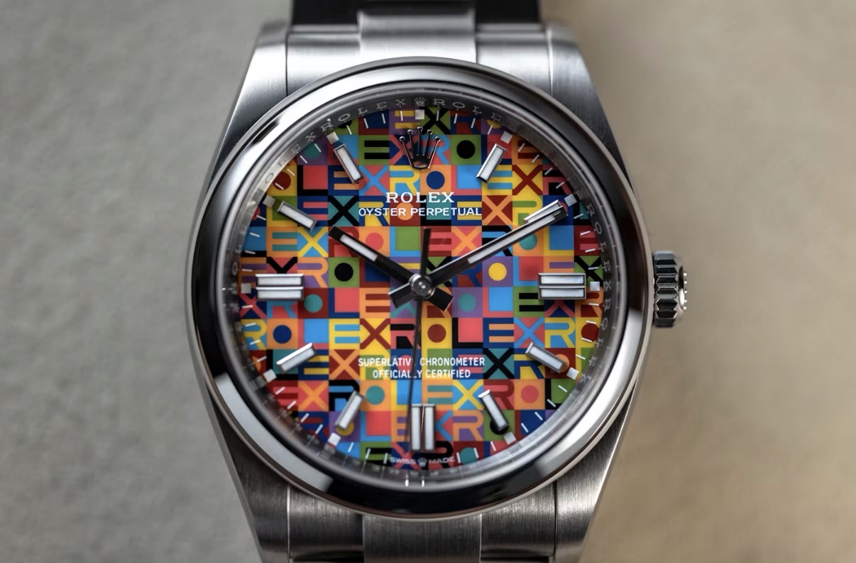Rolex Oyster Perpetual 36 126000 Jubilee Motif Dial
