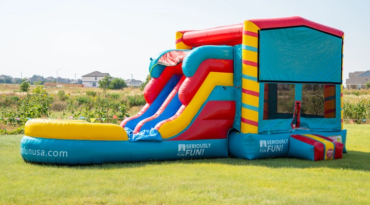 Freedom Fun USA offers bounce house waterslide rentals. Perfect for a kid's birthday party or school event.