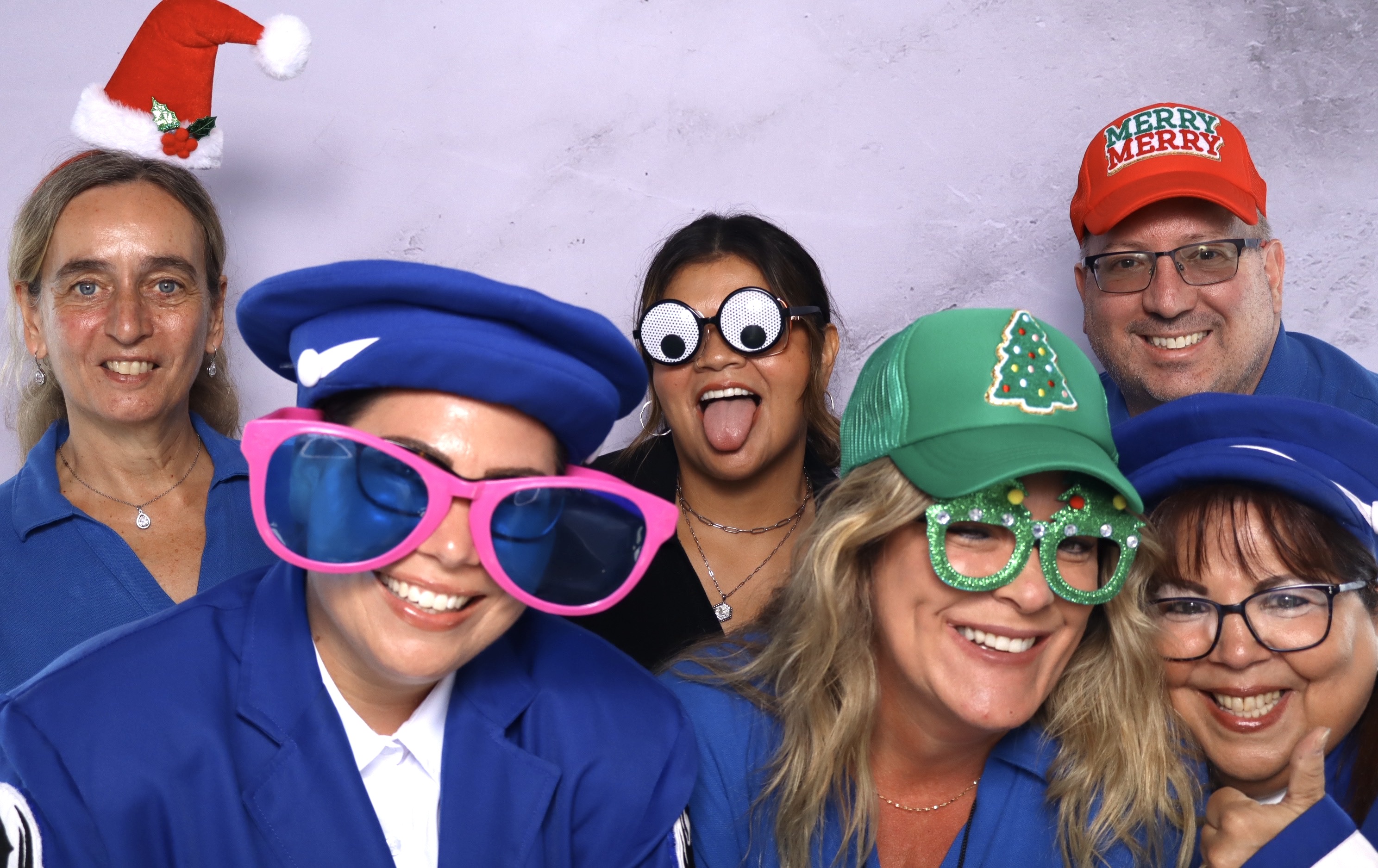 photo booth guests at phx skyharbor airport