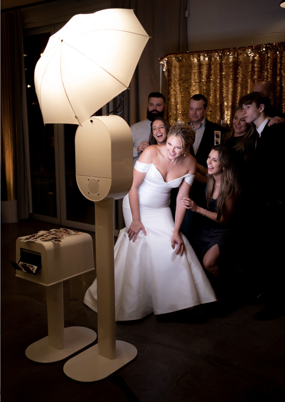 Flash Frame Studio DLSR Photo Booth