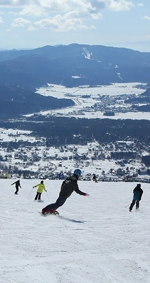Beautiful open runs with a view at Iwatake resort