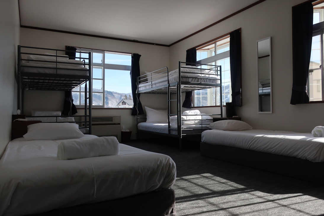 6 bed room - twin config