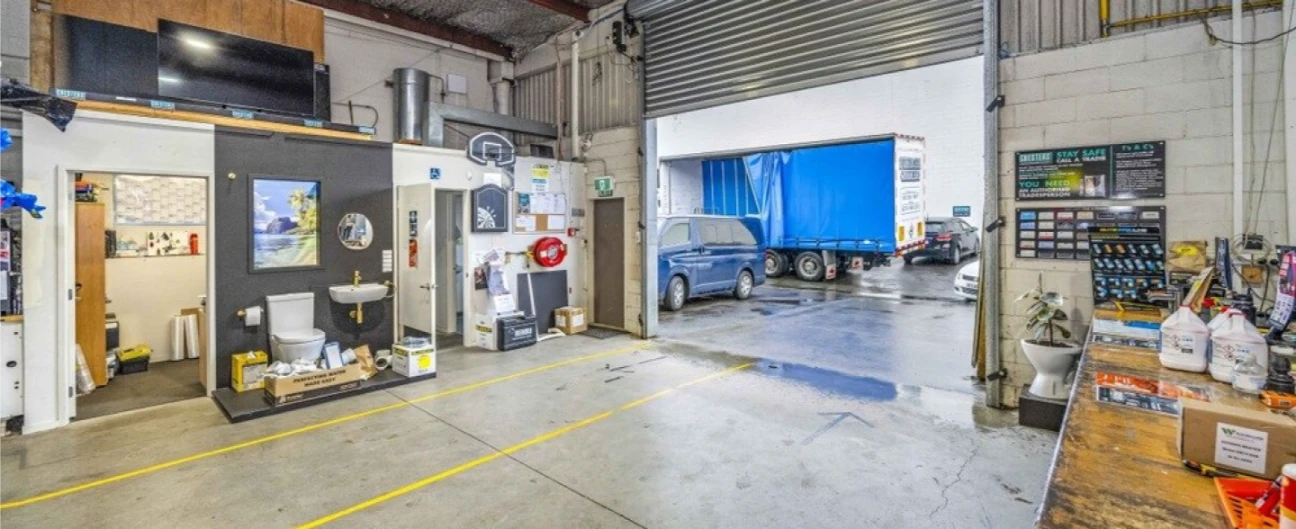 Central Manukau Industrial Commercial Property New Zealand - Rethink Investing NZ