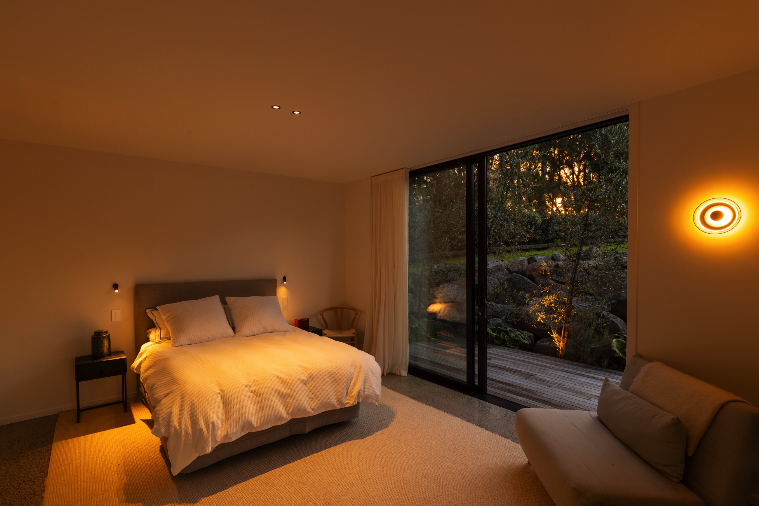 Modern architectural shed 