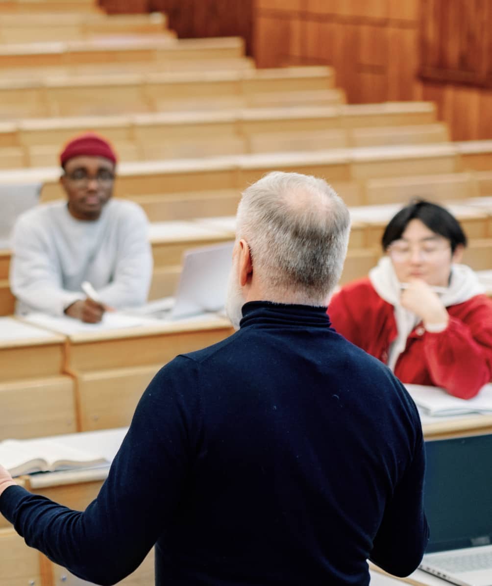 40+ Years Of Experience - Classroom X Webflow Template 