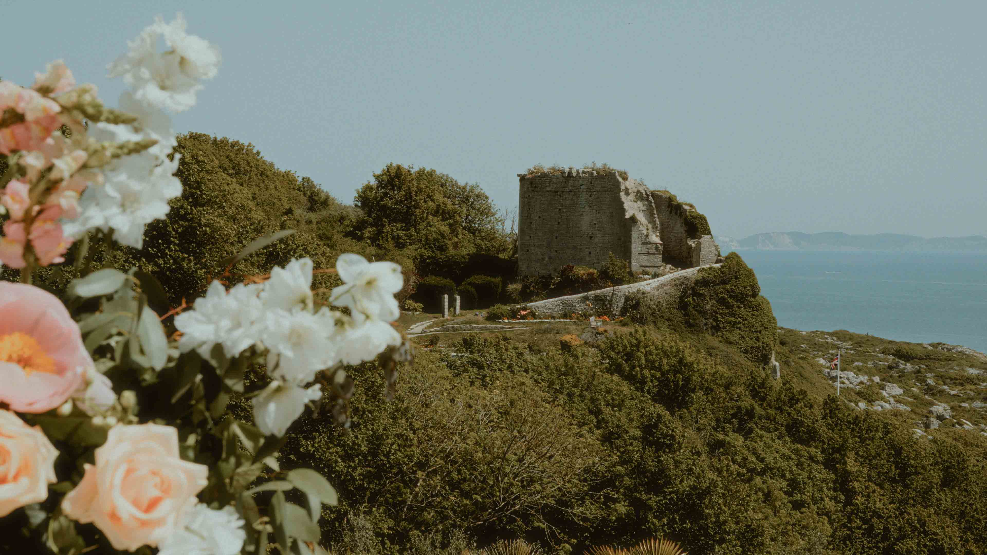 Wedding at Pennsylvania castle in Dorset