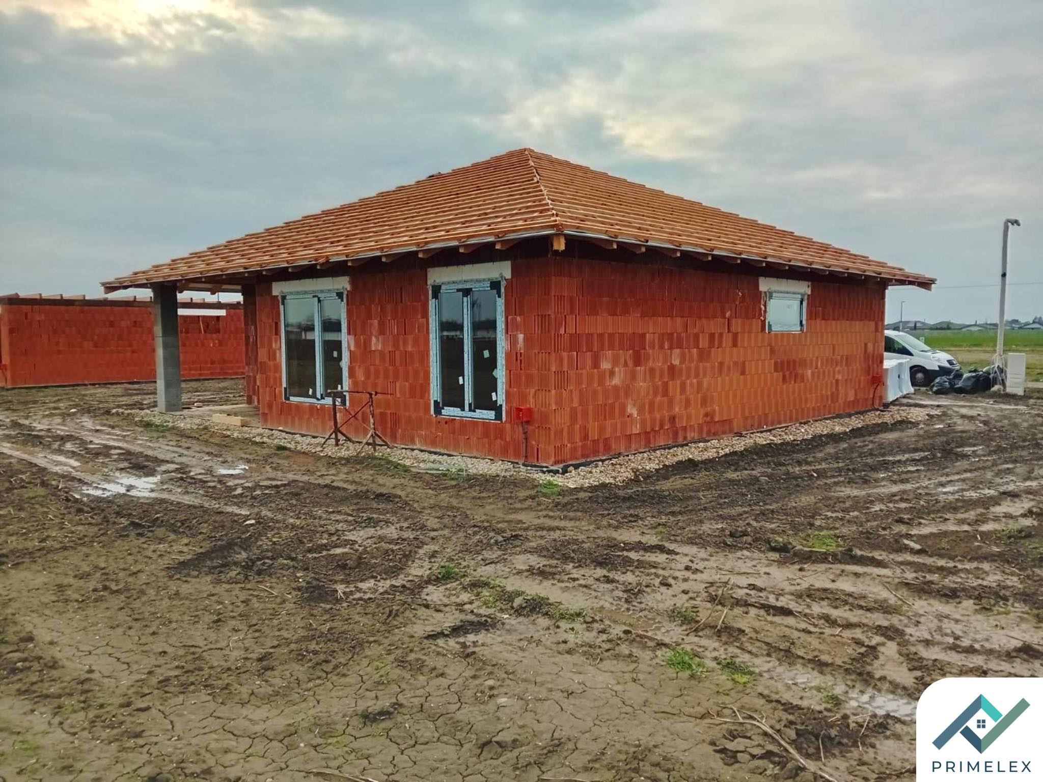 Plastové okná, vchodové dvere, posuvné systémy - Hviezdoslavov 