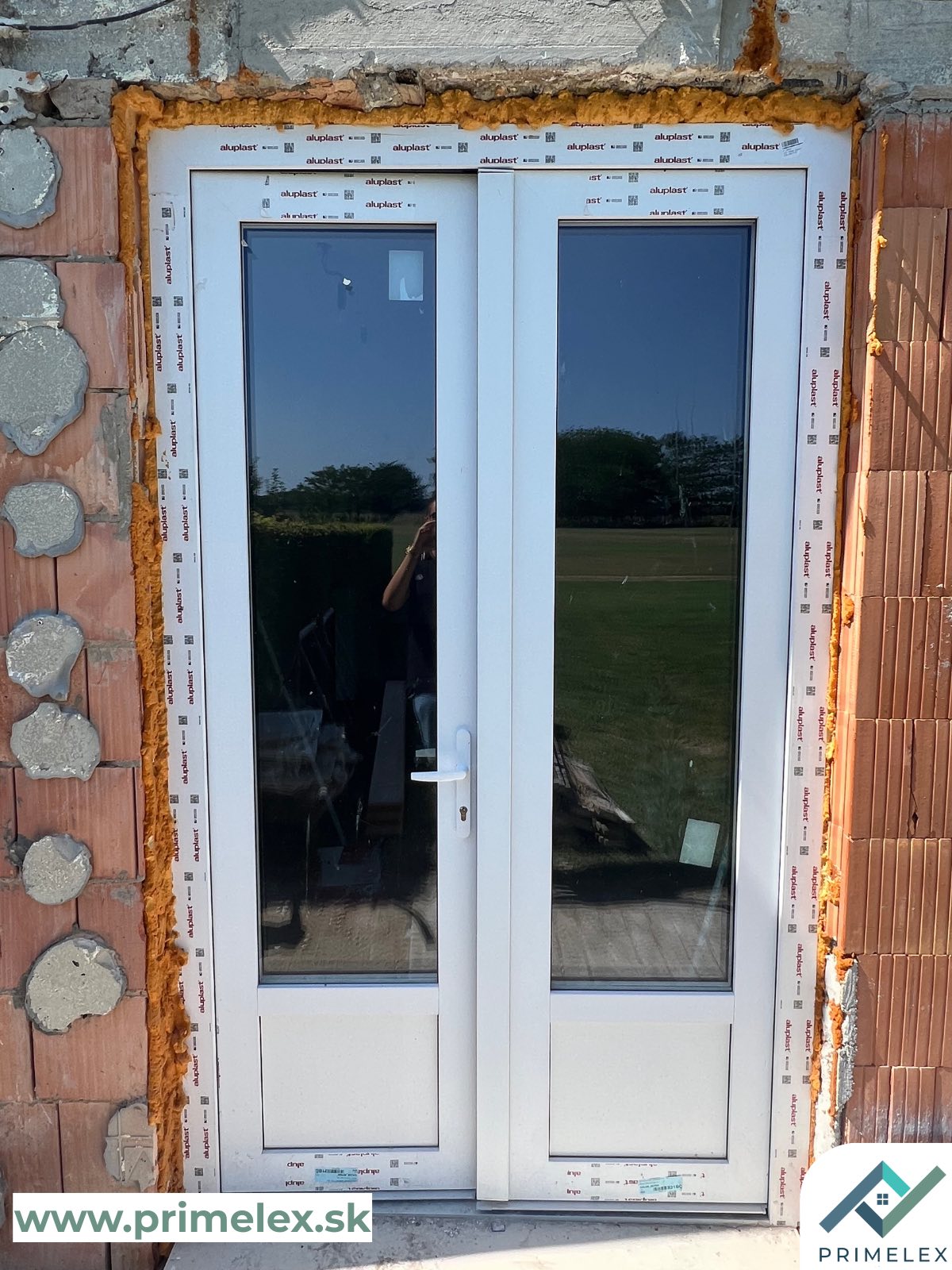 Plastové okná, vchodové dvere - Nesvady