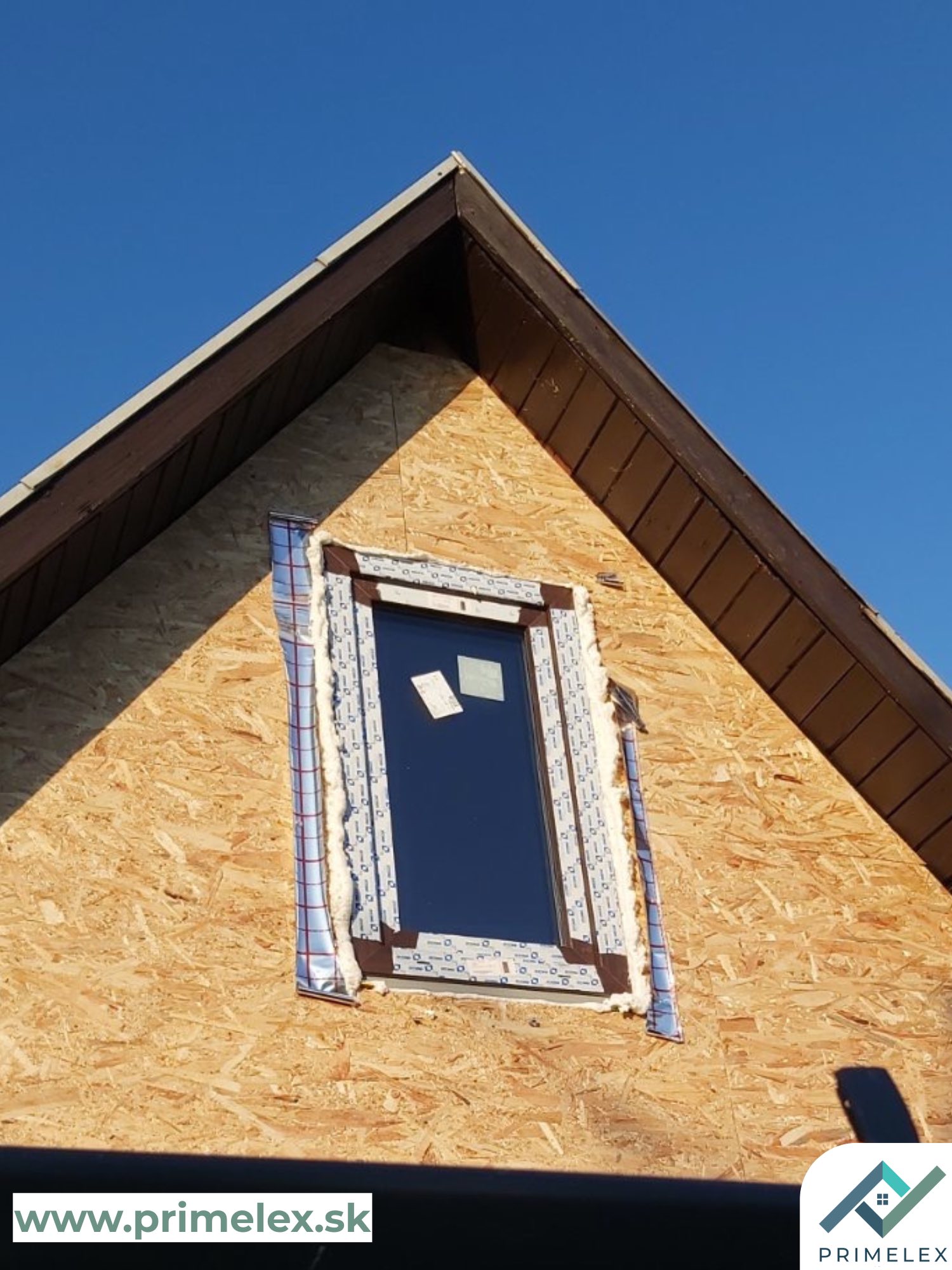 Plastové okná, vchodové dvere - Lipót