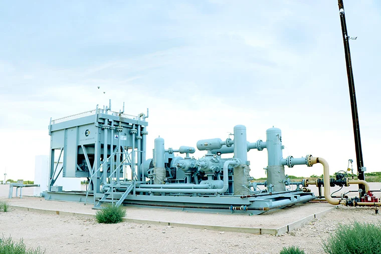 Estis Compressor 700HP