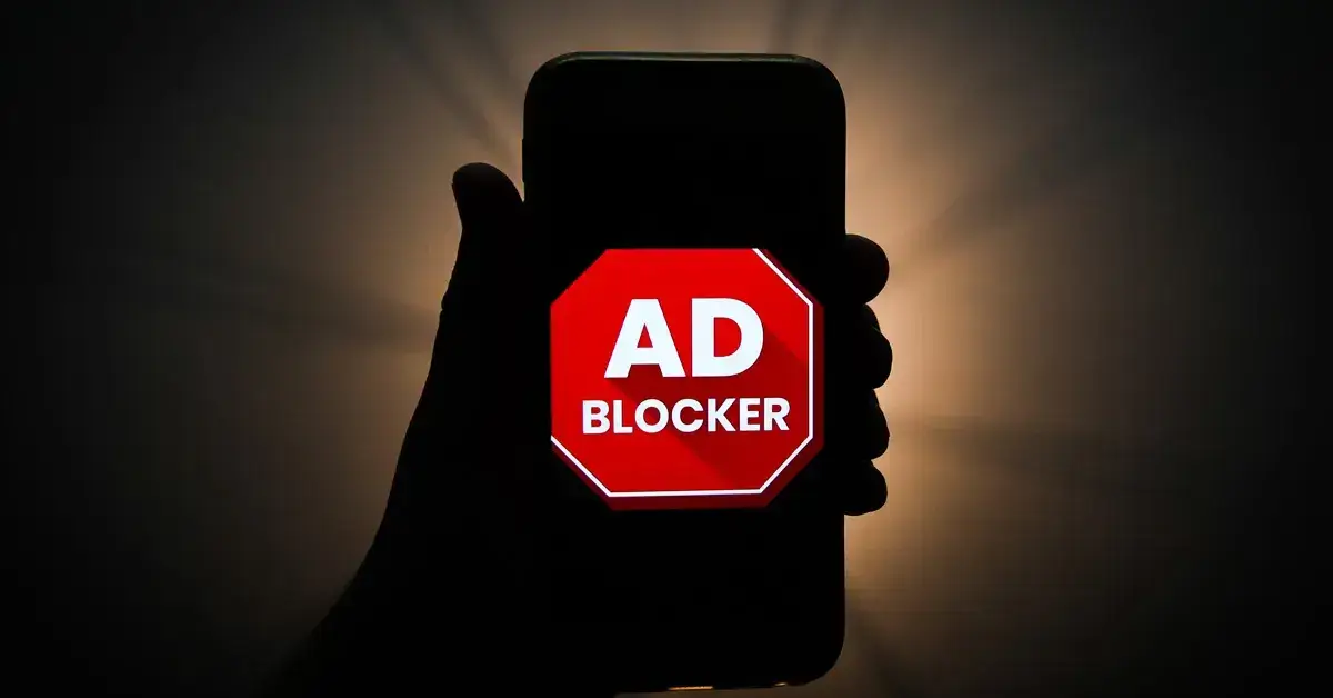 A white logo, featuring an upward-pointing arrow-like shape and the word "Publift," is displayed against a teal-to-green gradient background