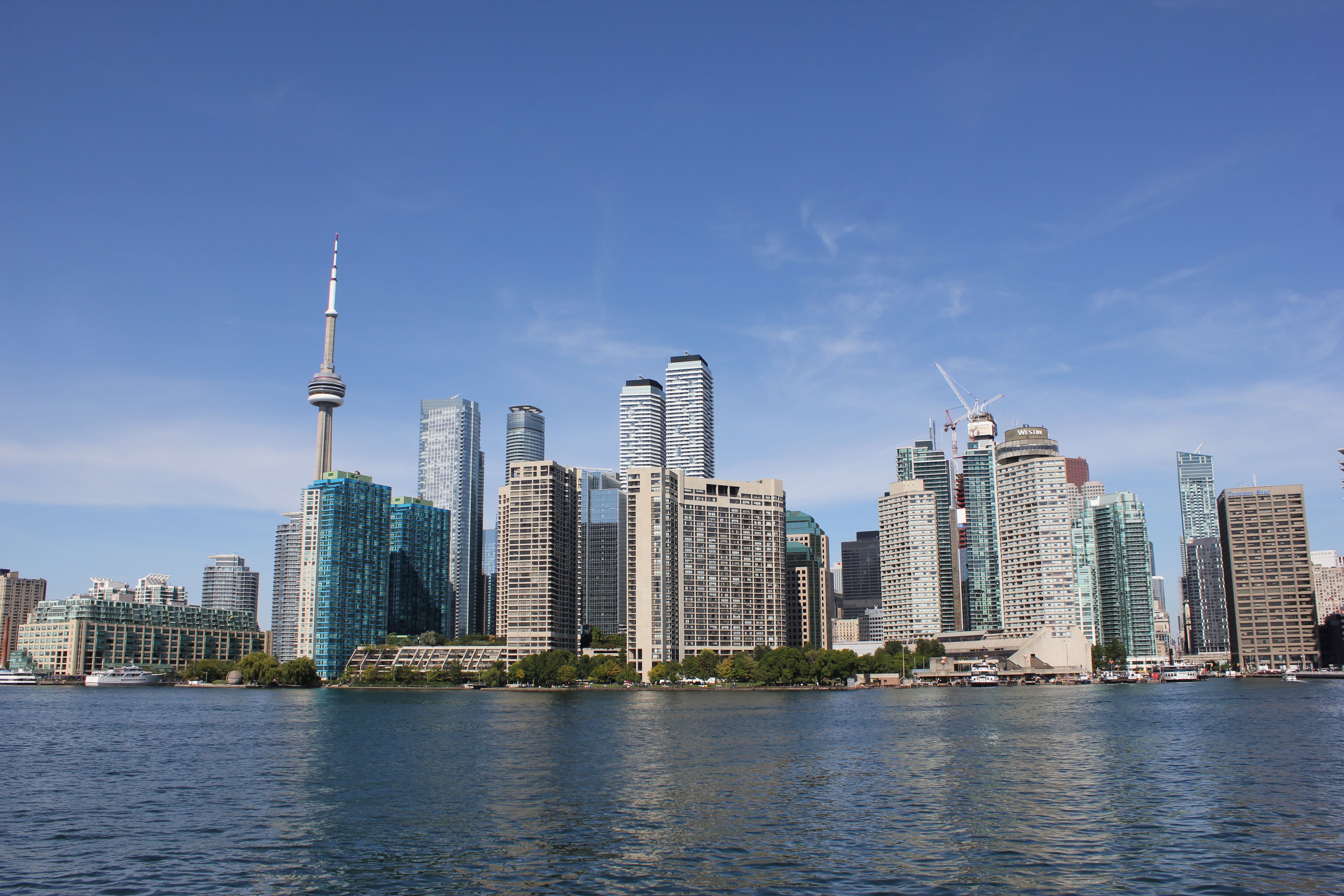 Chi Phí Định Cư Canada 2026: Cần Bao Nhiêu Tiền Để Định Cư Canada? - hình ảnh 2