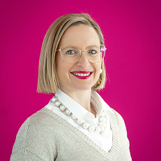 Portrait von Dr. Simone Pival-Marko