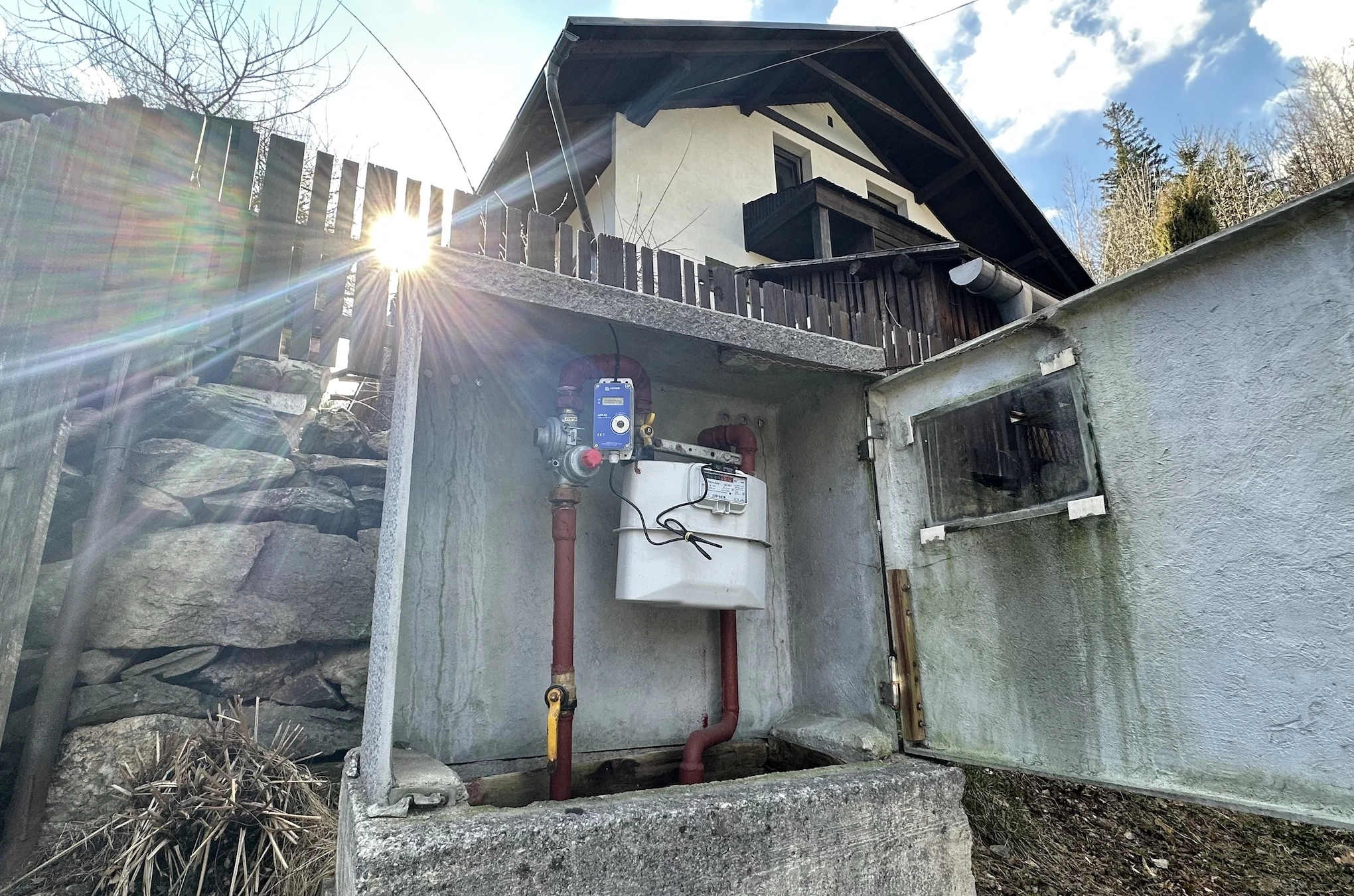 ACRIOS' ACR-EX datalogger for gas utilities in the field