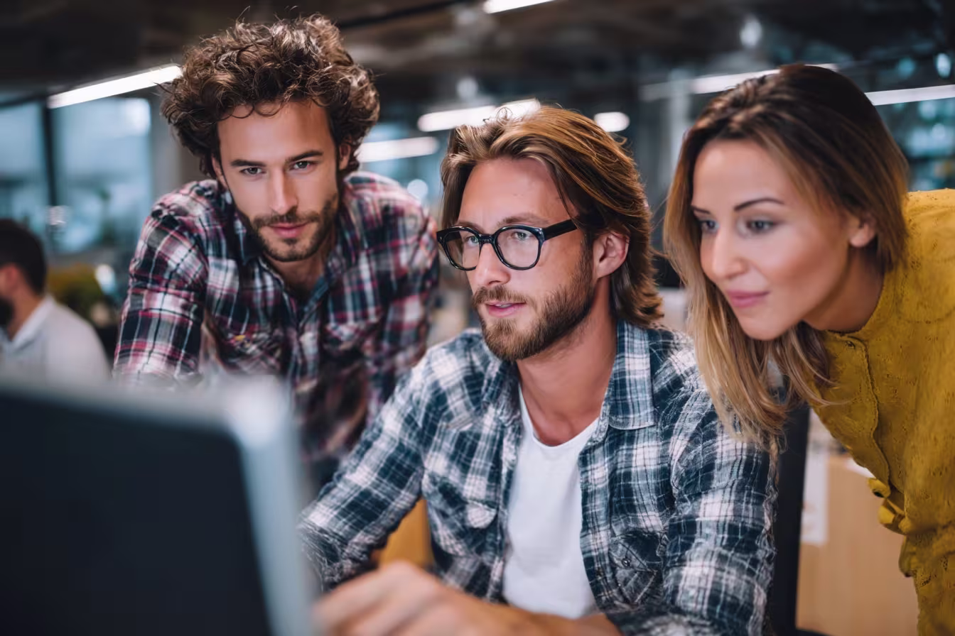 Team collaborating on IT cost optimization