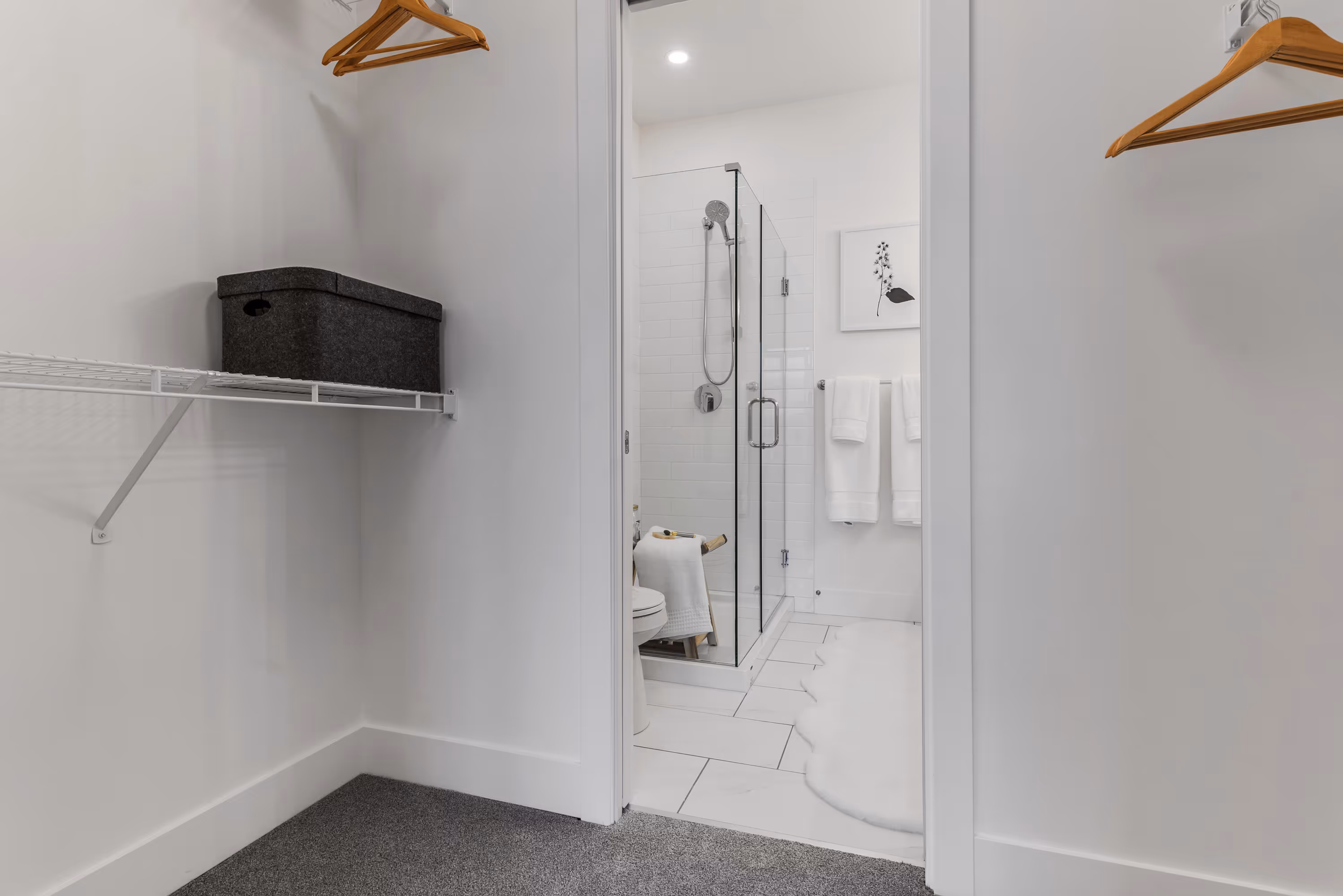 cedarbrook townhome ensuite walk in closet