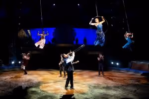 spectacle CSE Noël aux Folies Gruss 2021
