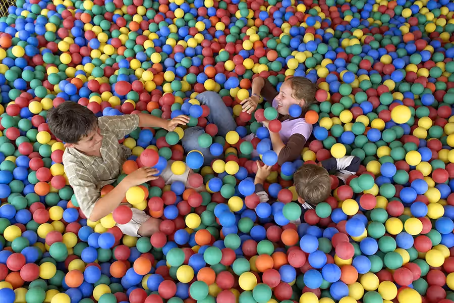 Piscine à Boules