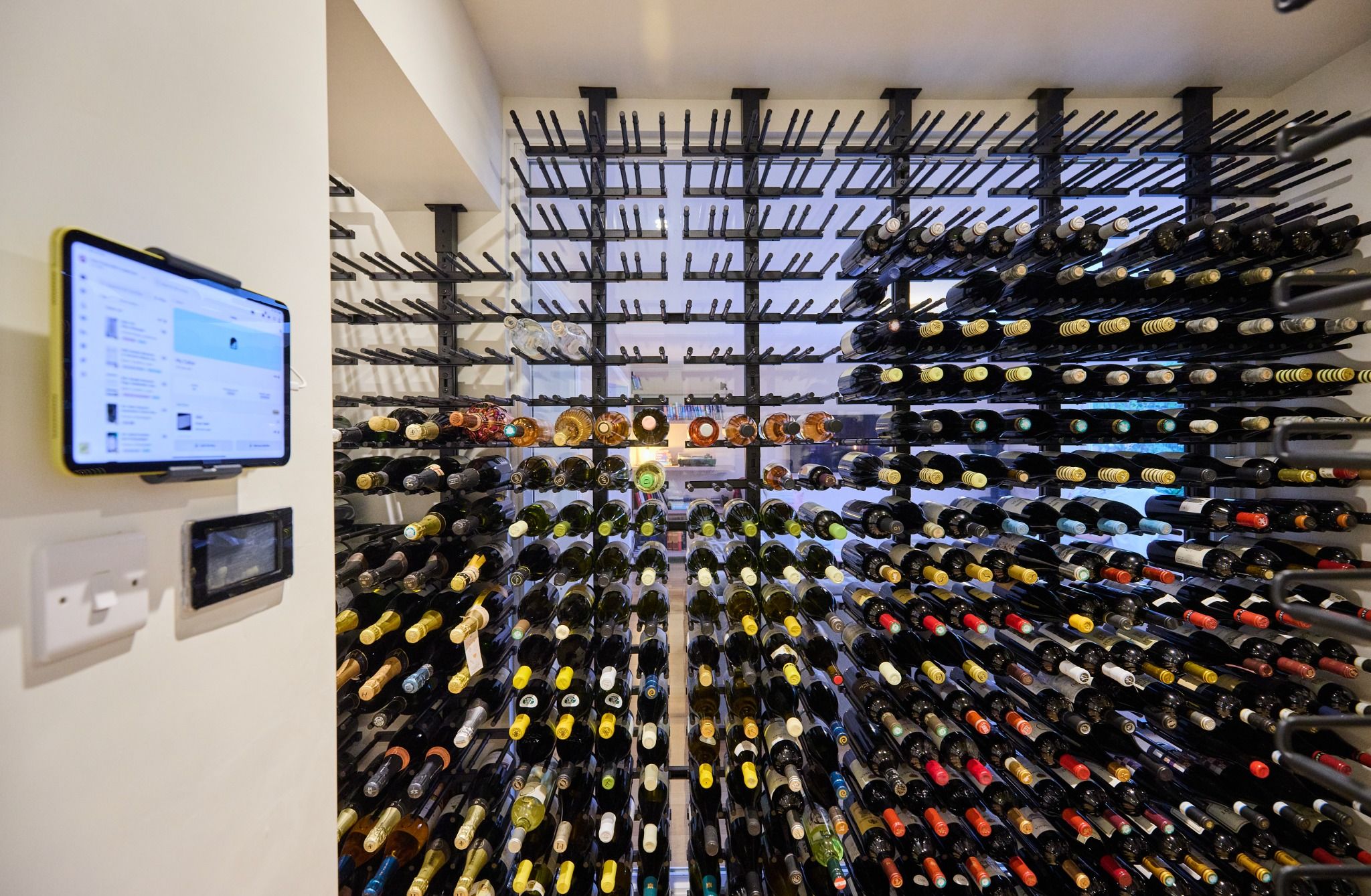 Weybridge, Display Series