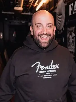 THURSDAY NIGHT LAUGHS