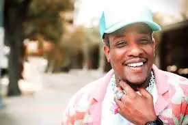 CHRIS RIGGINS (The Stand Comedy Club), Rob Bernstein (Part Of The Problem Podcast with Dave Smith), Alexis Carabano (MAXHBO)