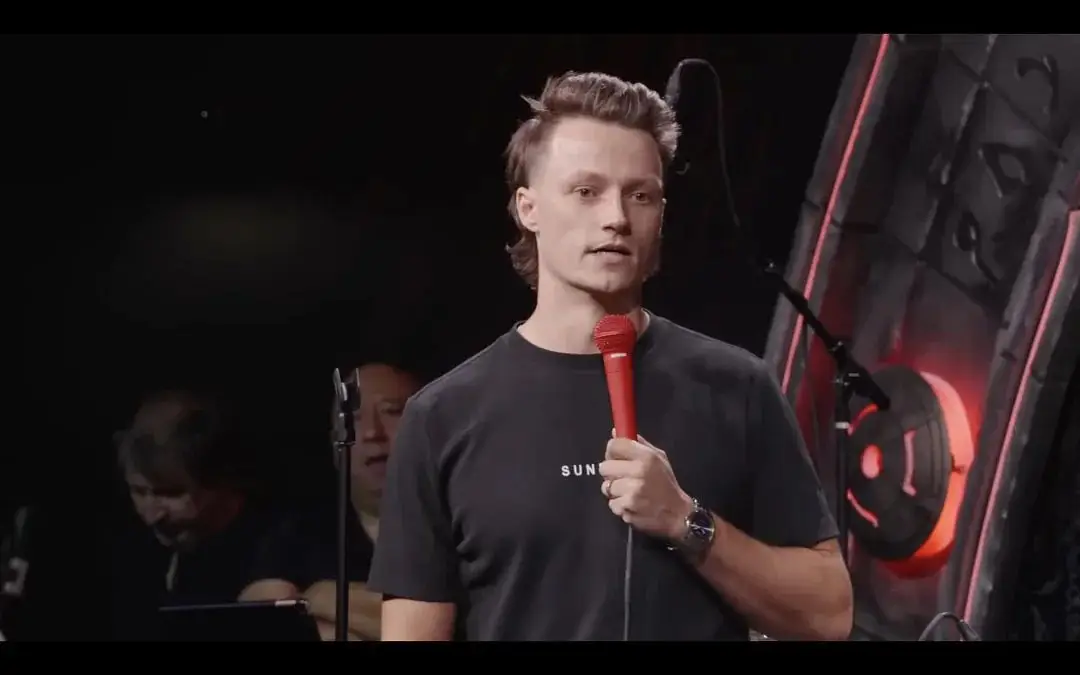 Late Night Laughs with ANDREW PACKER (One million followers on YouTube) and SAKU YANAGAWA (Hilarious Japanese comedian) plus other hilarious acts!)